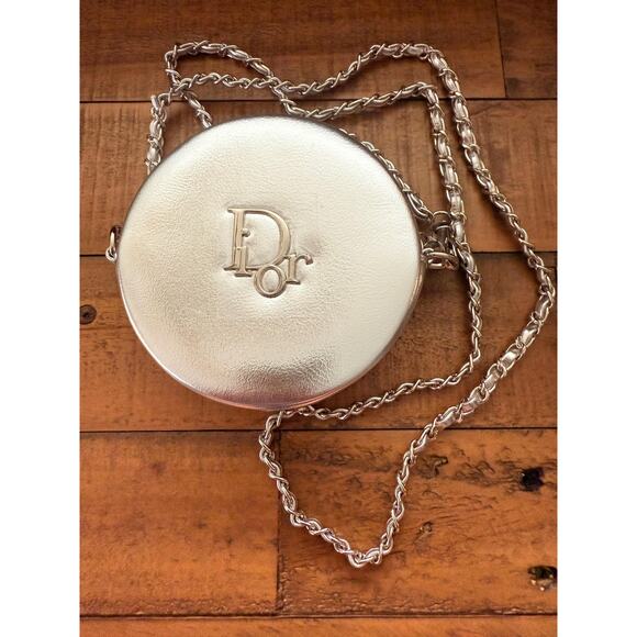 Dior Beauty Round Crossbody Bag Womens Silver Chain Purse Metallic Logo Circle - Picture 1 of 8